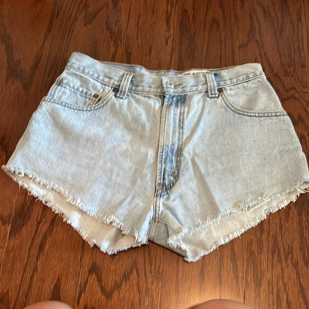 Levi’s 505 shorts size small (I think) light wash